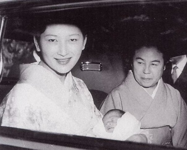 Кронпринцесса Митико и принц Нарухито, 1960 г