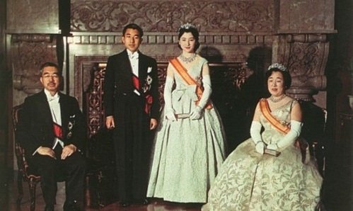 yaponskaya imperatorskaya semya Акихито и Митико: история любви императора и императрицы Японии
