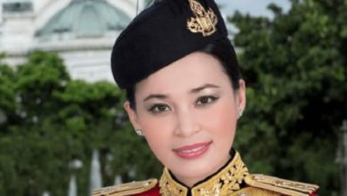 sutida Новая королева Таиланда Сутхида празднует свой день рождения
