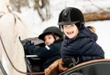 Принцесса Швеции Эстель сломала ногу, катаясь на лыжах estel i oskar Принцесса Швеции Эстель сломала ногу, катаясь на лыжах