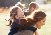 02xhiirqn e Герцогиня Кембриджская поделилась новой фотографией в честь Дня Матери