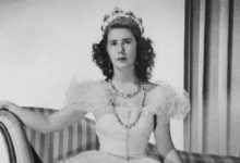 Самая титулованная герцогиня Альба и королева Елизавета II gertsoginya alba Самая титулованная герцогиня Альба и королева Елизавета II