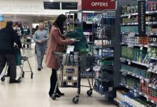 kate middleton grocery shopping in wales Герцогиня Кембриджская вновь замечена с детьми в магазине