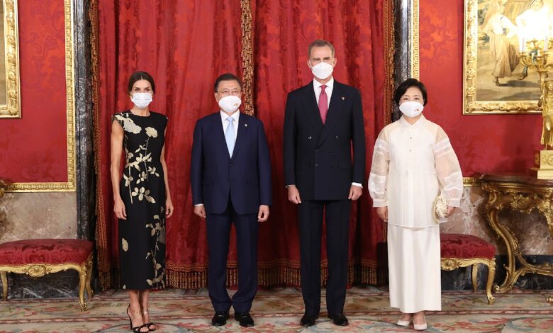 6 Королевская чета Испании принимает президента Республики Корея