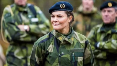 9 Кронпринцесса Швеции приняла участие в военных учениях