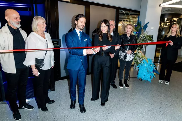 bestimage 00560049 000008 Карл Филипп и София открыли музей Avicii Experience, посвященный их погибшему другу-диджею
