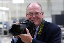 Принца Гарри обвинили в том, что он «ничего не делает», кроме присмотра за курятником Артур Эдвардс