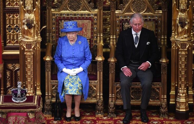queens speech Королеву Елизавету II призывают уйти в отставку из-за ее «слабого» здоровья