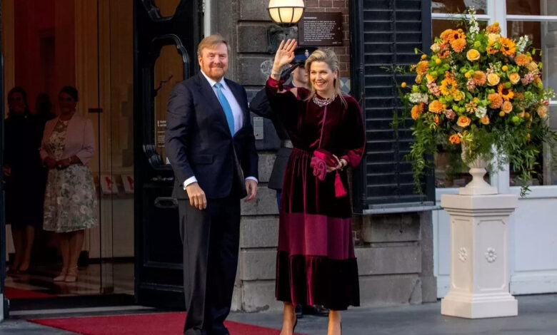 1 Король и королева Нидерландов посетили концерт в честь Дня короля