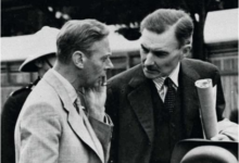 Придворные: скрытая сила короны. Глава 1. Накрахмаленные рубашки screenshot 1 Придворные: скрытая сила короны. Глава 1. Накрахмаленные рубашки