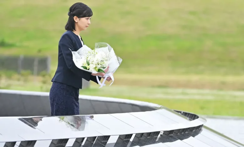 kako Принцесса Како почтила память жертв землетрясения 2011 года