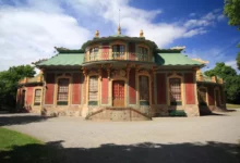 «Китайская сказка» короля Адольфа Фредрика: как подарок королеве Луизе Ульрике изменил ландшафт Дроттнингхольма gettyimages 119155443 0 «Китайская сказка» короля Адольфа Фредрика: как подарок королеве Луизе Ульрике изменил ландшафт Дроттнингхольма