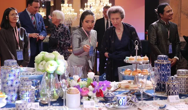 Диалог культур: принцесса Анна и «Королевский приказ» короля Рамы VI princess anne 4 Диалог культур: принцесса Анна и «Королевский приказ» короля Рамы VI